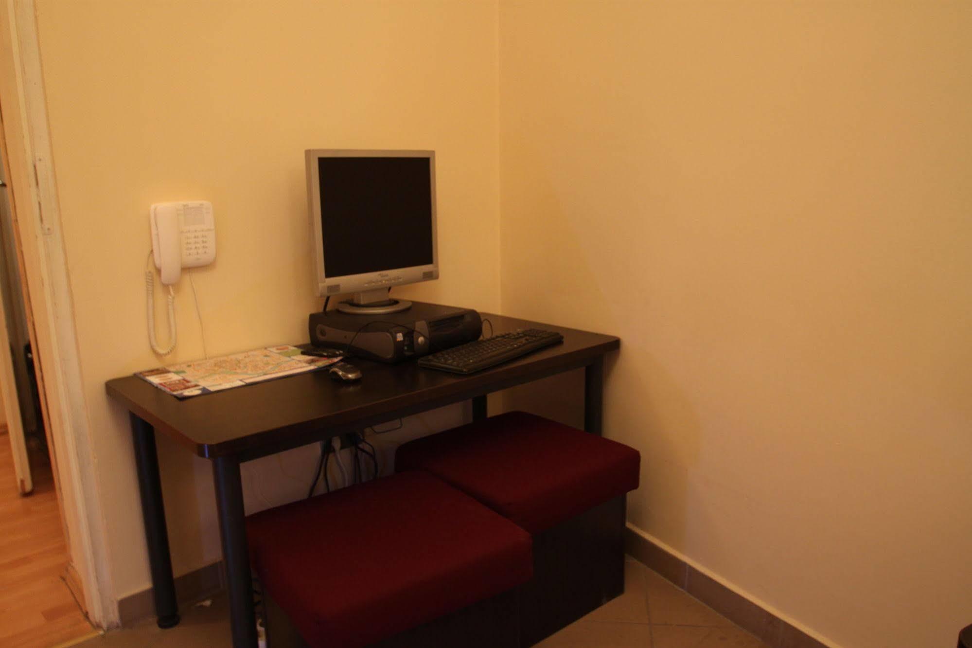 Navigator Apartments Cracovie Extérieur photo